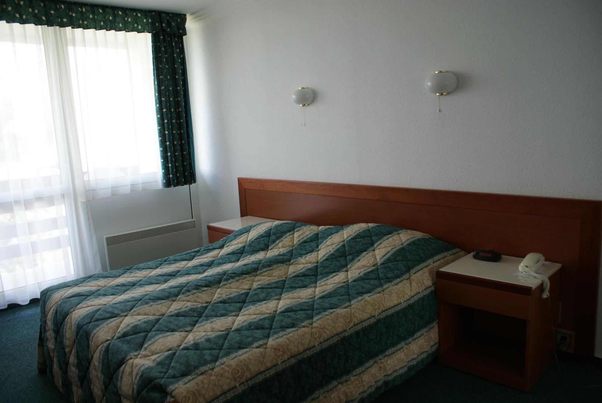 Riviera Park Hotel Balatonfoldvar Ngoại thất bức ảnh